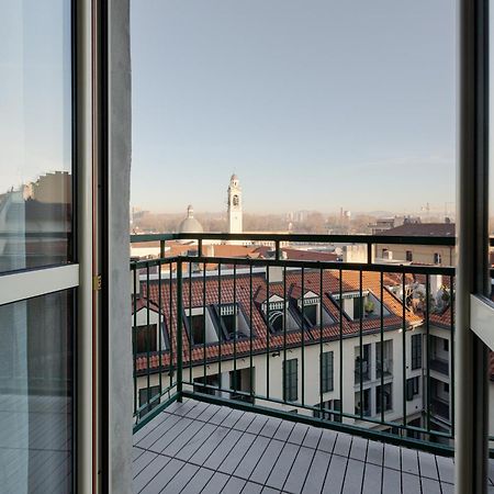 Milano Renovated Studio Apts Milão Exterior foto